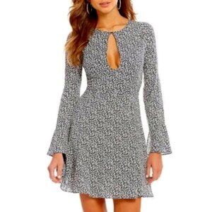 Gianni Bini Womens Large Floral Dress Keyhole Fit & Flare Swing Bell Sleeves NWT